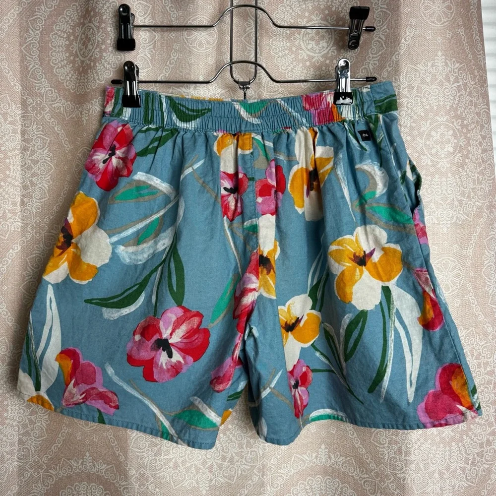 Tea Floral Blue Girl's Cotton Linen Blend High Waisted Shorts Size 16